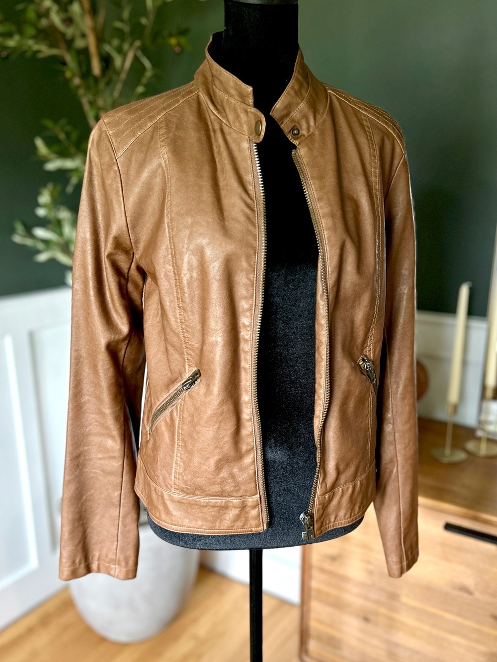 BB Dakota Vegan Leather Moto Jacket, EUC